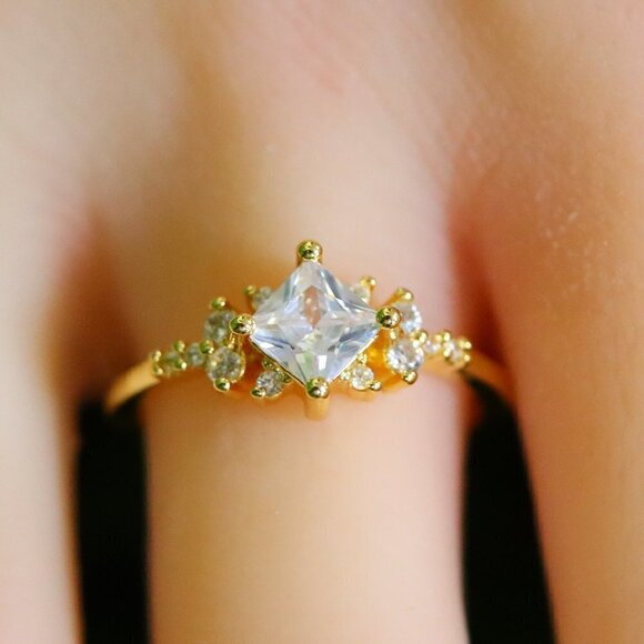 Noble Square Flower Gold Plated Princess Ring for Women, MLNCM074-6 - Picture 1 of 6
